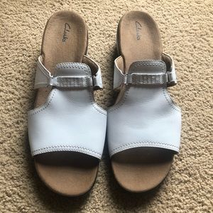 clarks wide fit wedges